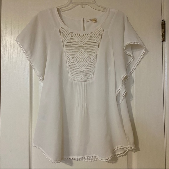 Meadow Rue Crochet Detail Women's Top - Picture 1 of 15